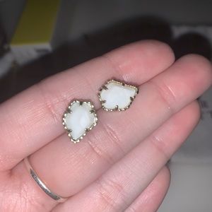 kendra scott earrings!!